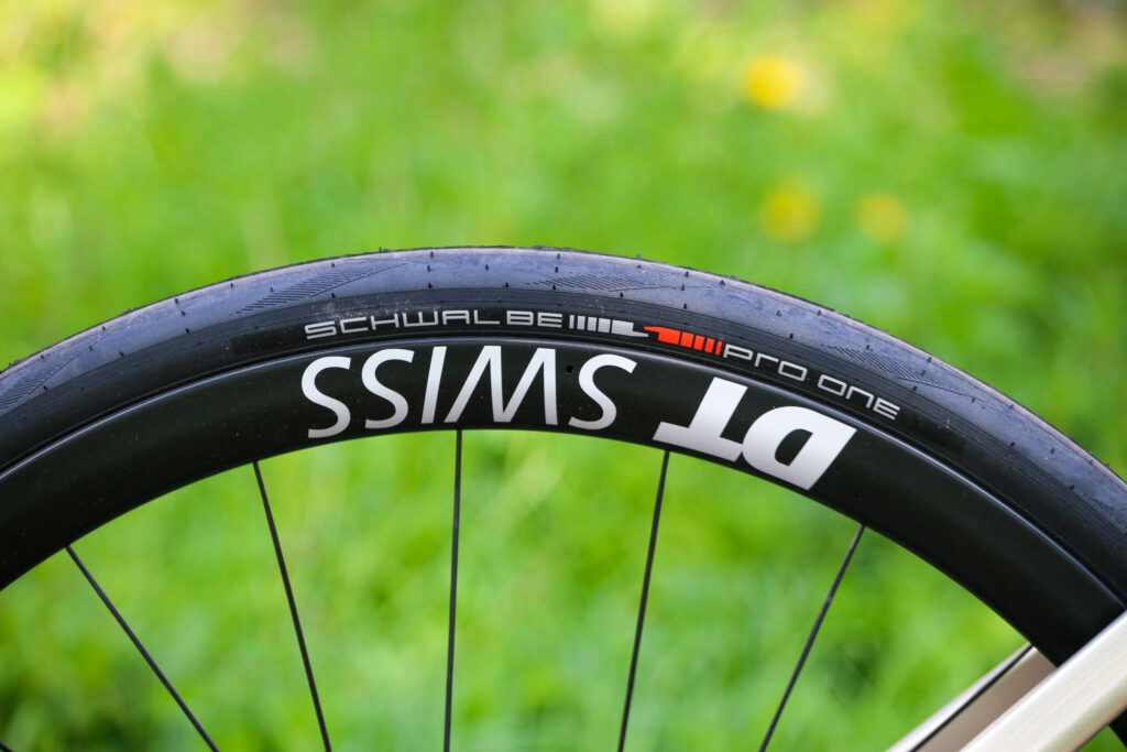 2026 Canyon Endurace SLX - tyre and rim