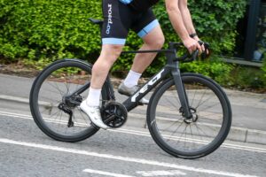 2026-Felt-NEXAR-FRD-Shimano-Dura-Ace-Di2-riding-1.jpg