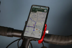2026-Nook-Hack-Bicycle-Phone-Holder-with-phone-2.jpg