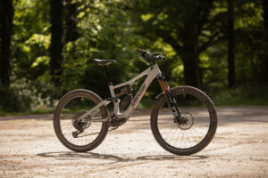 2026-amflow-px-carbon-pro-hero.jpg