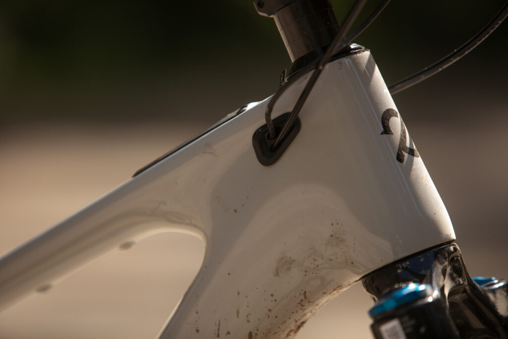 2026-amflow-px-carbon-pro-routing.jpg