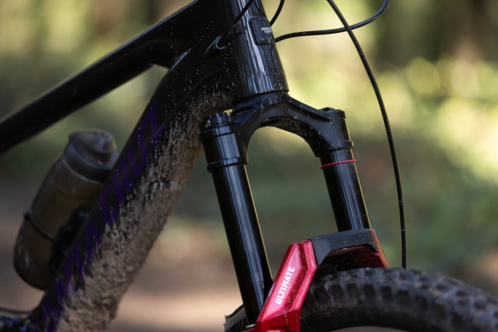 2026-rockshox-lyrik-ultimate-crown-full.jpg