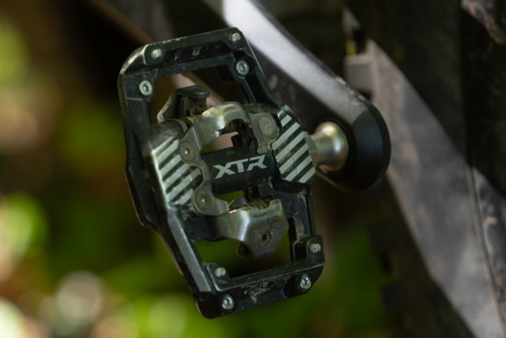 2026-shimano-xtr-enduro-pedal-side.jpg