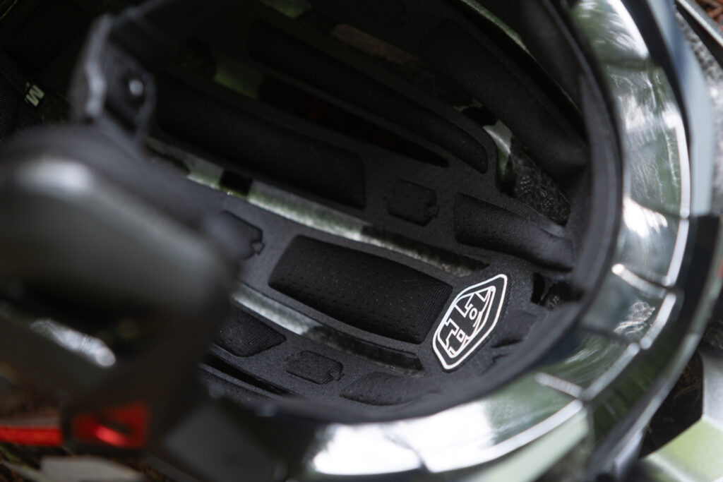 2026-tld-stage-stunt-interior.jpg
