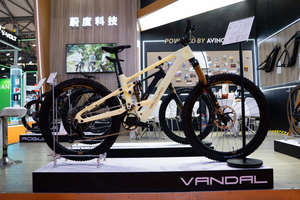 2026 velduro vandal proto