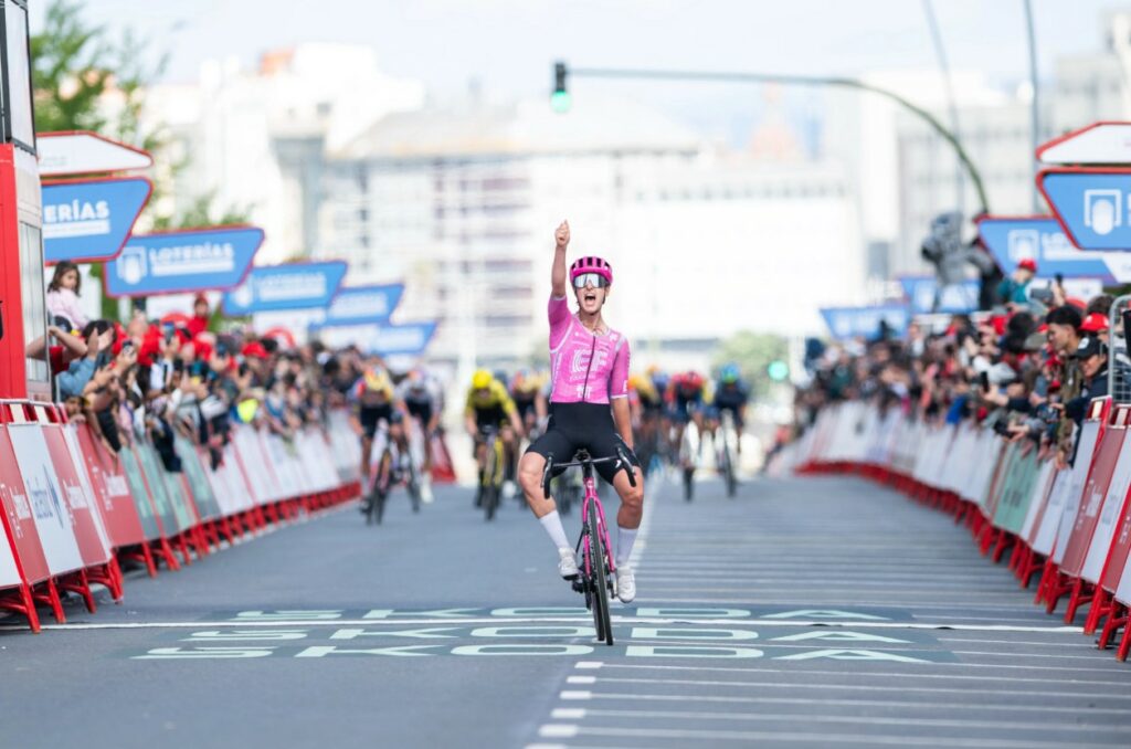 Cédrine Kerbaol wins stage 3, 2026 Vuelta