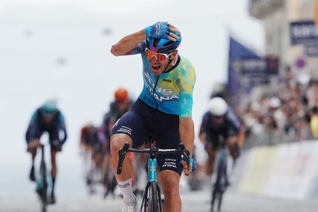 Davide Ballerini wins Giro d’Italia 2026 - Stage 6