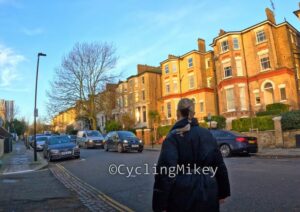 Phone driver confronts Cycling Mikey
