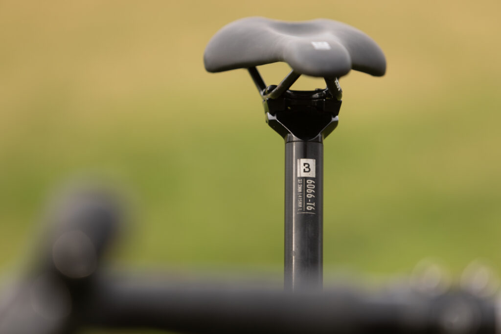 2025-bombtrack-hook-seat-post.jpg