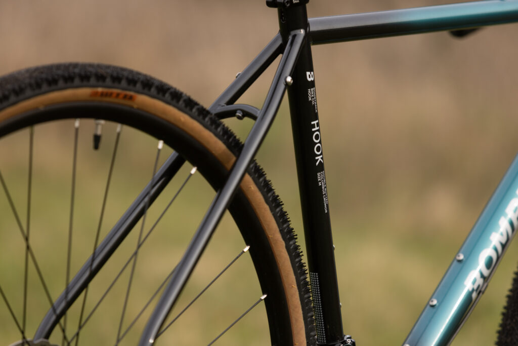 2025-bombtrack-hook-seat-stay.jpg