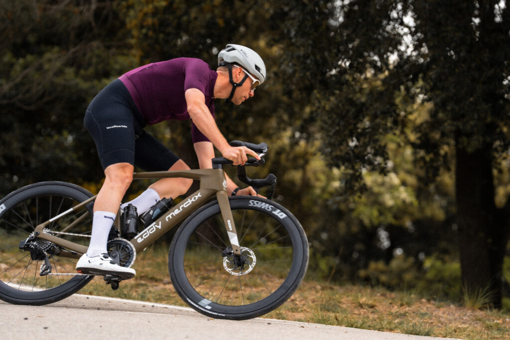 Eddy Merckx launches 525R road bike, claiming “geometry revolution” delivers speed gains without sacrificing comfort