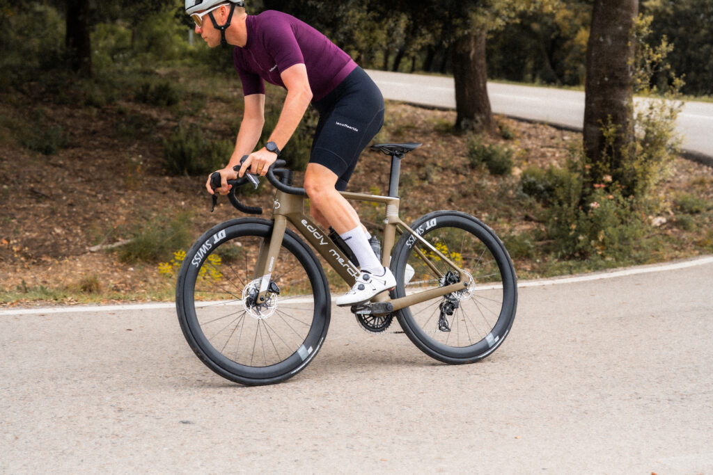 2026 Eddy Merckx 525R riding non-driveside