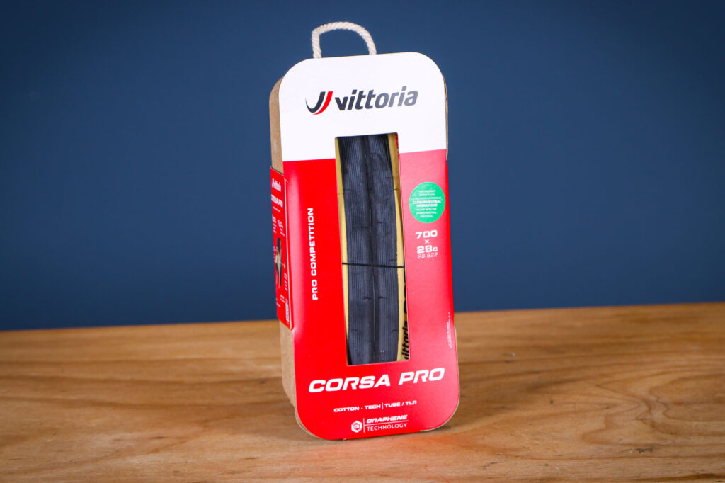 2026-Vittoria-Corsa-Pro-tyre-700x28c-boxed.jpg