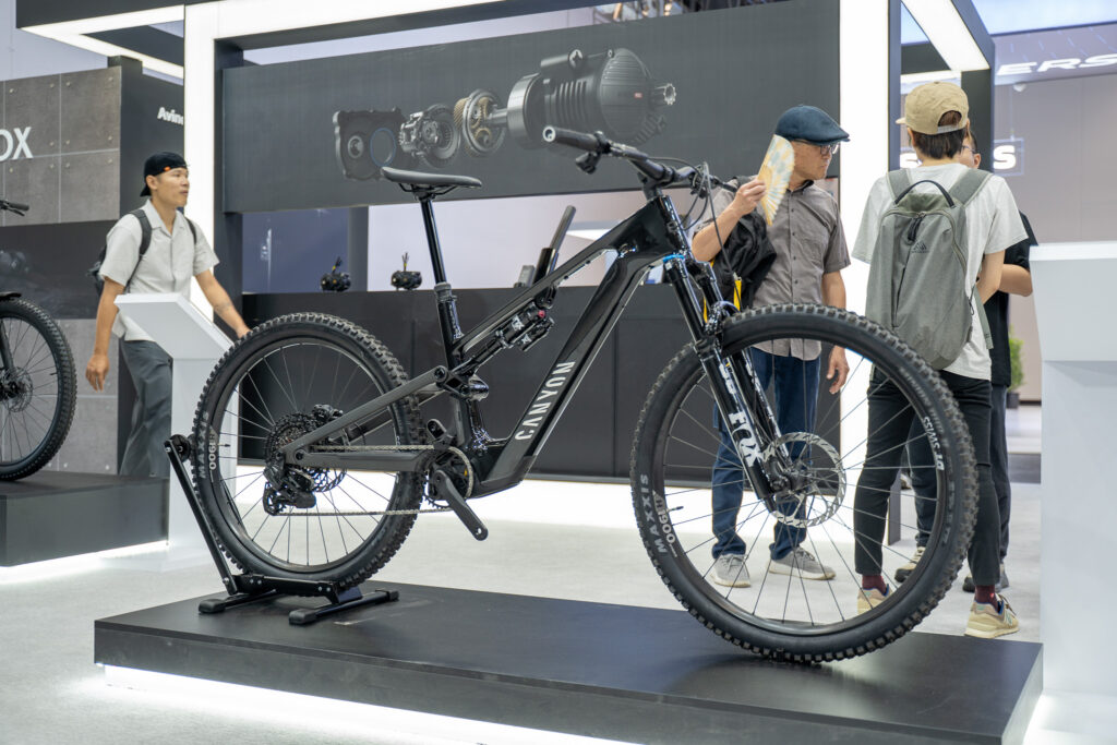 2026 canyon spectralon avinox