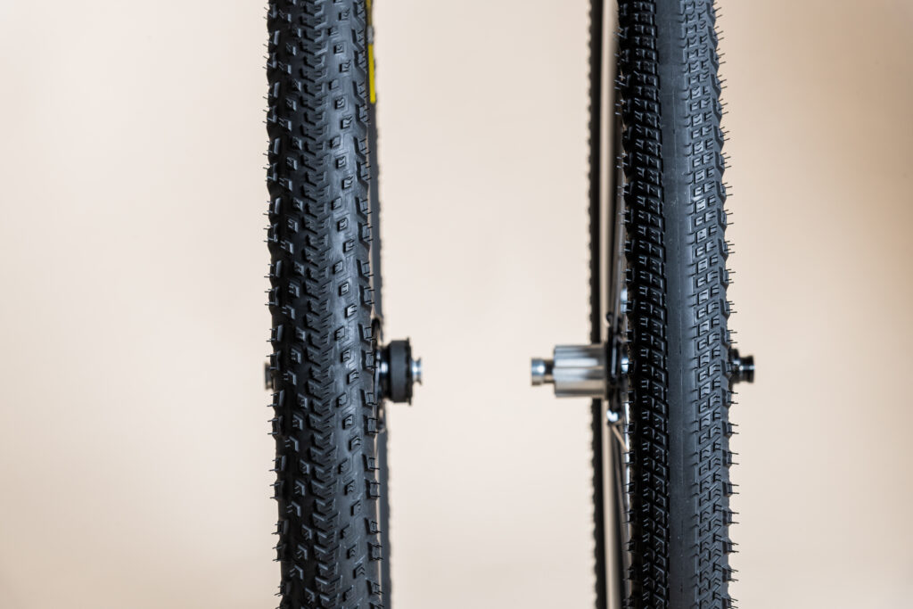 2026 Pirelli Cinturato Gravel RM & RH Treads