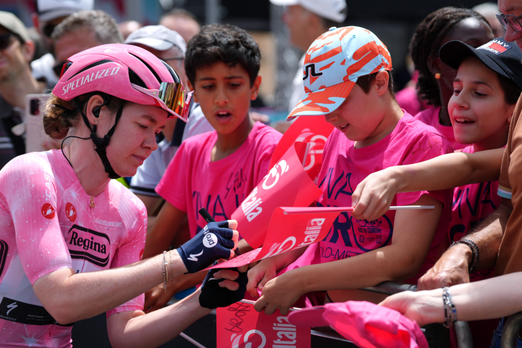 Anna van der Breggen, start of stage 7, 2026 Giro d'Italia Women
