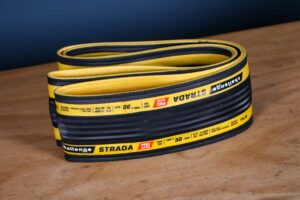 2026-Challenge-Strada-Pro-Handmade-TLR-Road-Tyres-in-Tan.jpg