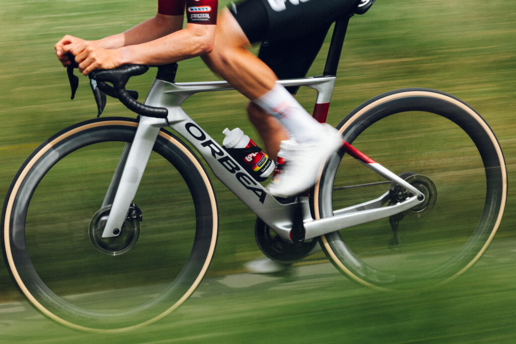 2027 Orbea Orca Aero action non-driveside