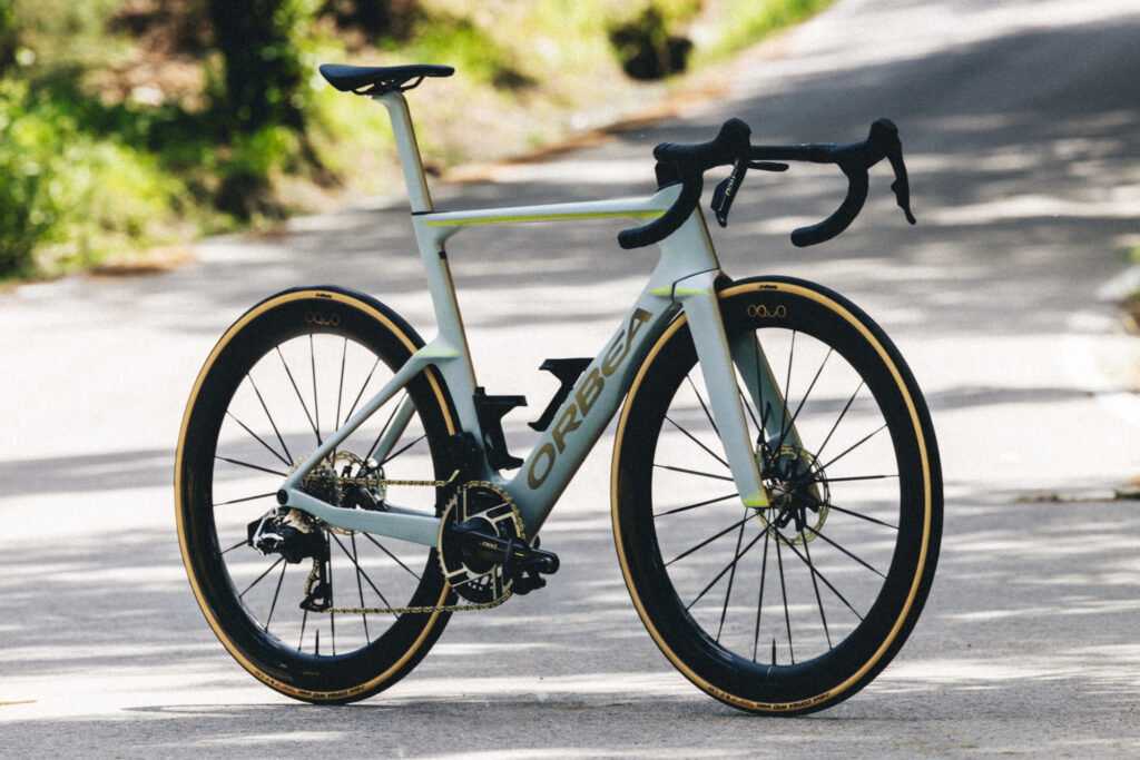 2027 Orbea Orca Aero outdoors