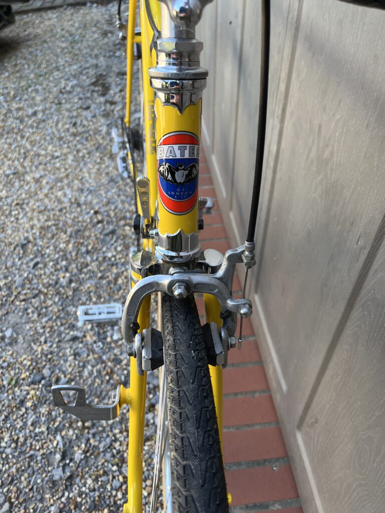 Bates B.A.R. 1947 Head badge