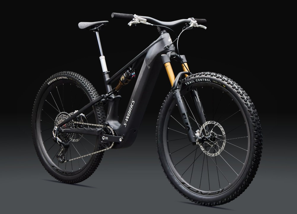 Specialized Turbo Levo R Ultralight side