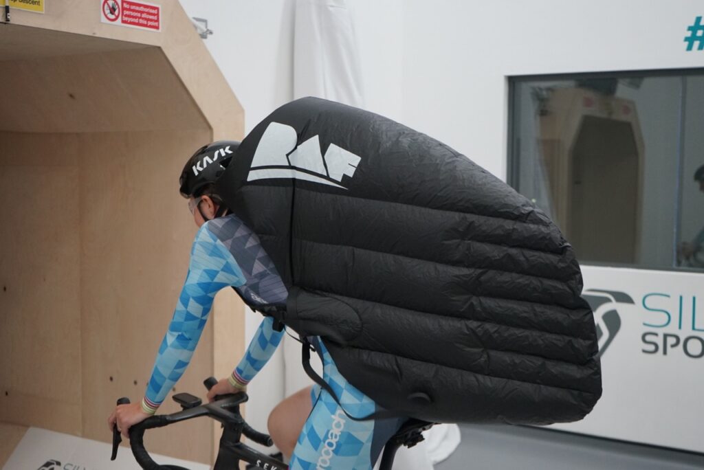 “Drag-reducing” cycling backpack actually makes riders slower, says AeroCoach wind tunnel test