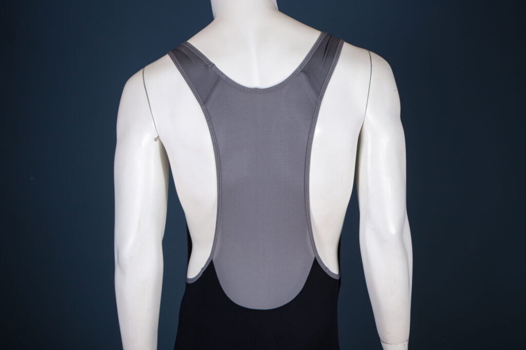 2026-Altura-Airstream-Mens-Cycling-Bib-Shorts-straps-rear.jpg