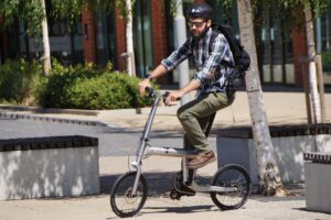 2026 FLIT M2i &ndash; riding