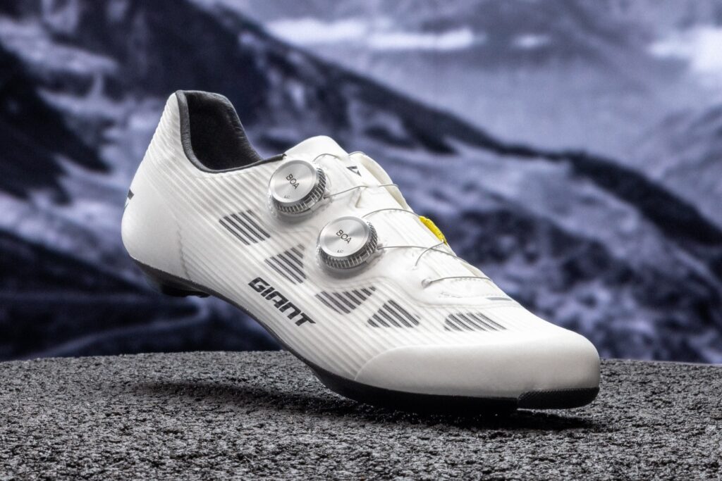 2026 Giant Surge Pro