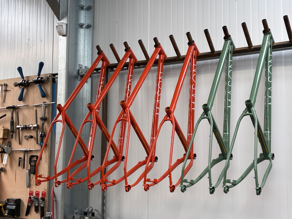 2026 Mason Raw that uses Bear 44mm head tubes - Credit Five Land Bikes