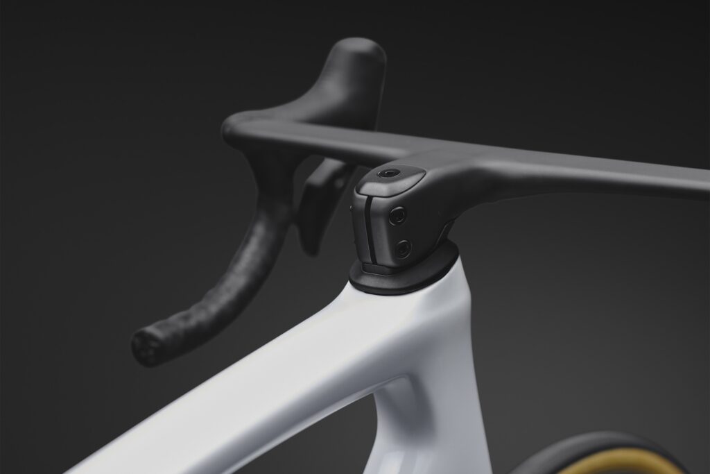 2026 Specialized Tarmac S-Level SL9 top tube and cockpit