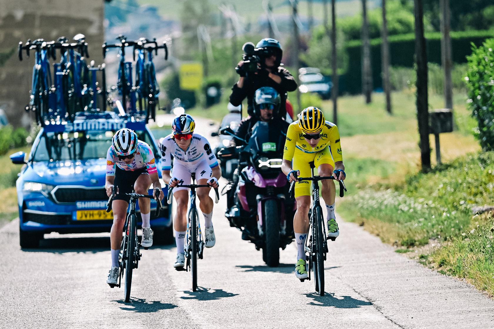 Tour de France Femmes GC tightens around a leading trio