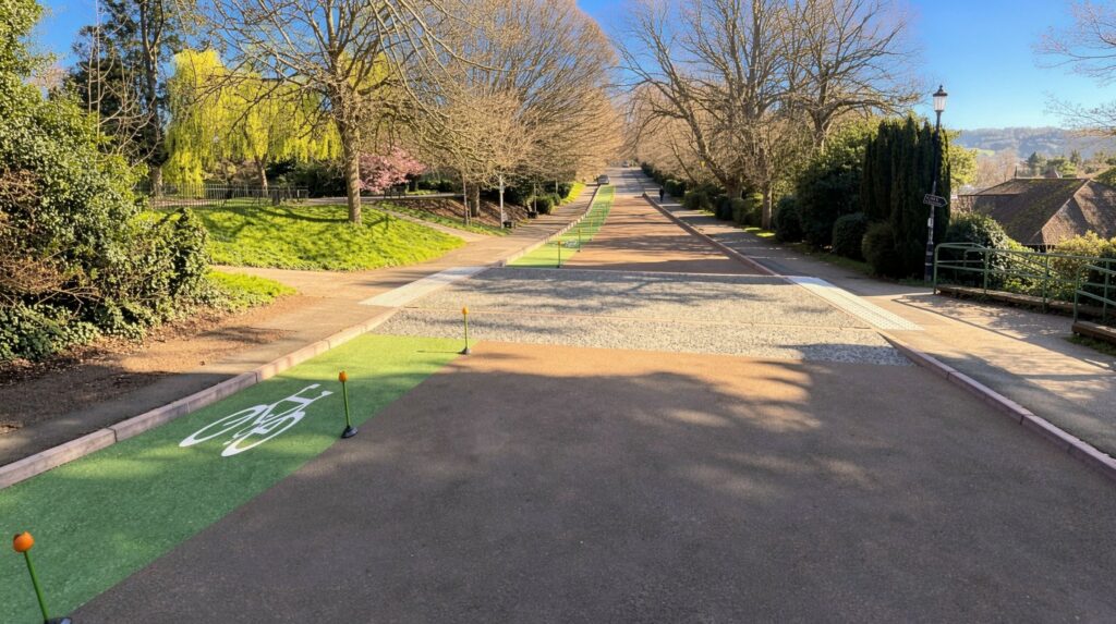 “If you can’t get Greens to back one cycle lane, then what are you ever going to get support for?”: Green Party councillors in Bath oppose lit, protected bike lane through park