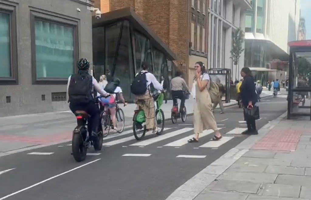 Viral floating bus stop clip