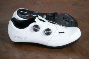 2025-ekoi-pw8-c12-pro-woven-full-carbon-leather-shoes-scaled.jpg