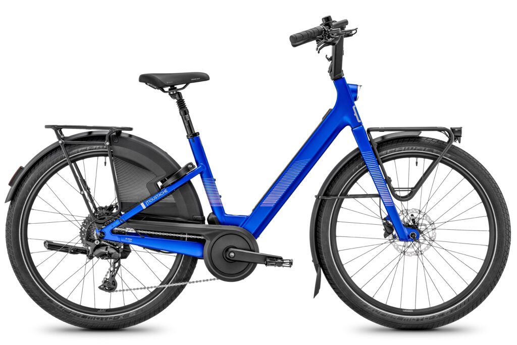 2026 Moustache Lundi 27 Launch Edition studio