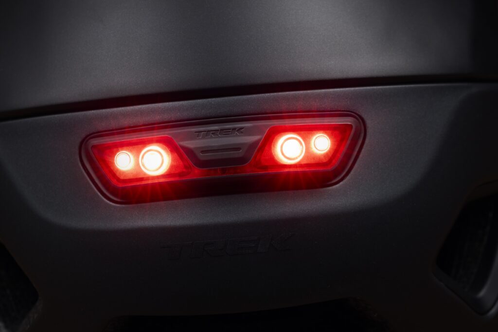 2026 Trek Charge WaveCel helmet rear light