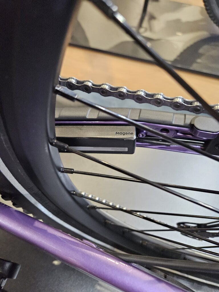 Aventon e-bike with Magene sensor