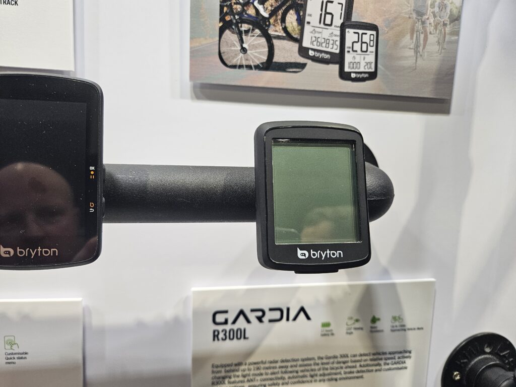 Bryton Gardia R300L