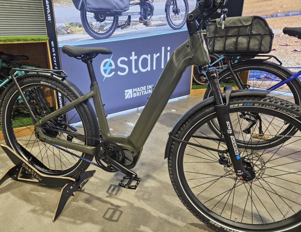 Estarli SUV-X prototype with Gobao motor system