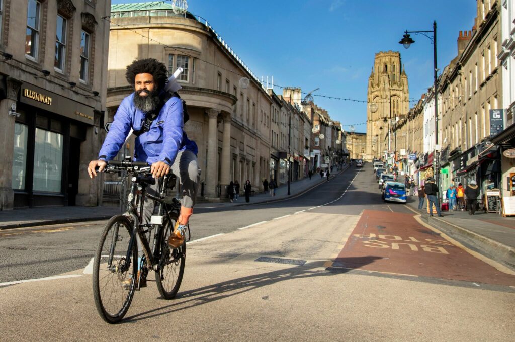 Motorists accuse council of “ignoring road safety in its cycling propaganda” – for posting photo of cyclist not wearing a helmet