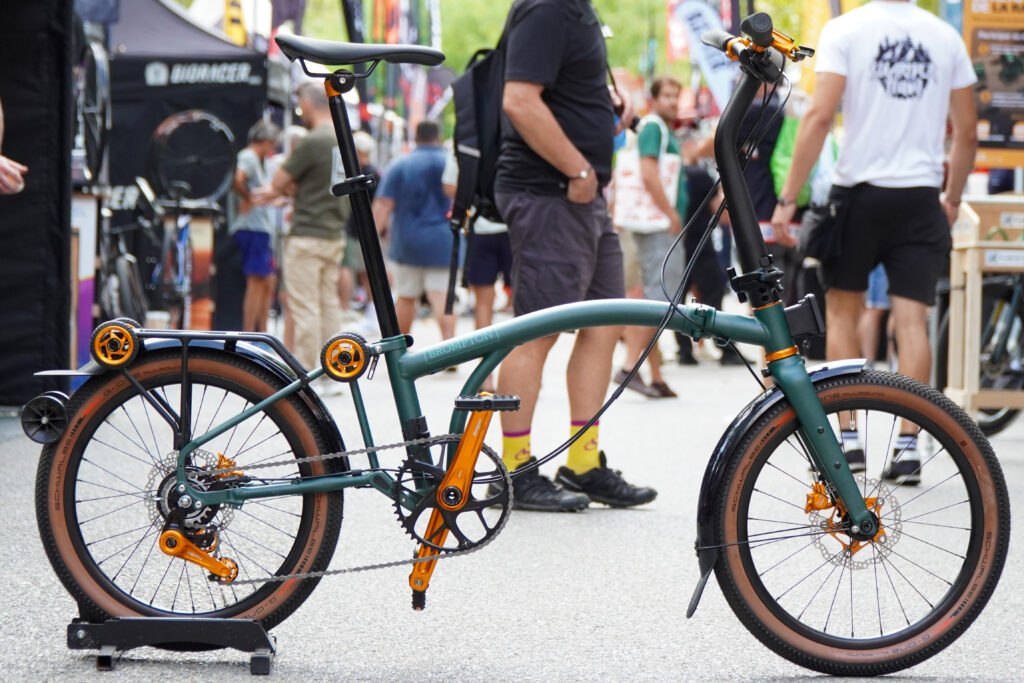 Want to bling your Brompton? Hope has you covered with unreleased products for G-Line bikes