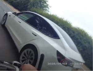 “Cyclists are never held accountable for anything they do”: Police’s close pass operation angers motorists who claim they feel “persecuted”; 5 Live guest criticised for urging cyclists to “behave much better”; Another Vuelta sprint + more on the live blog