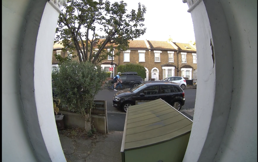 Lime and moped riders force cyclist off road and steal bike in “deeply unsettling” attack as London bikejacking reports on the rise