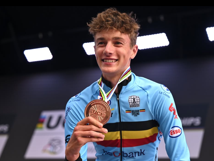 “It didn’t look good right away”: Leading junior racer struck by driver during time trial training, forced out of world championships