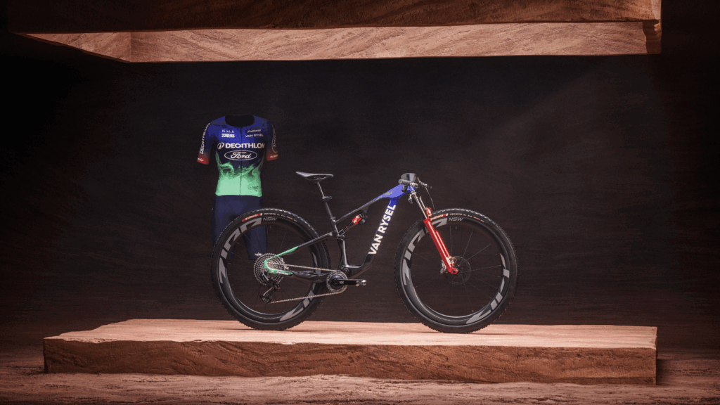 2026 van rysel rcr-xc hero 2