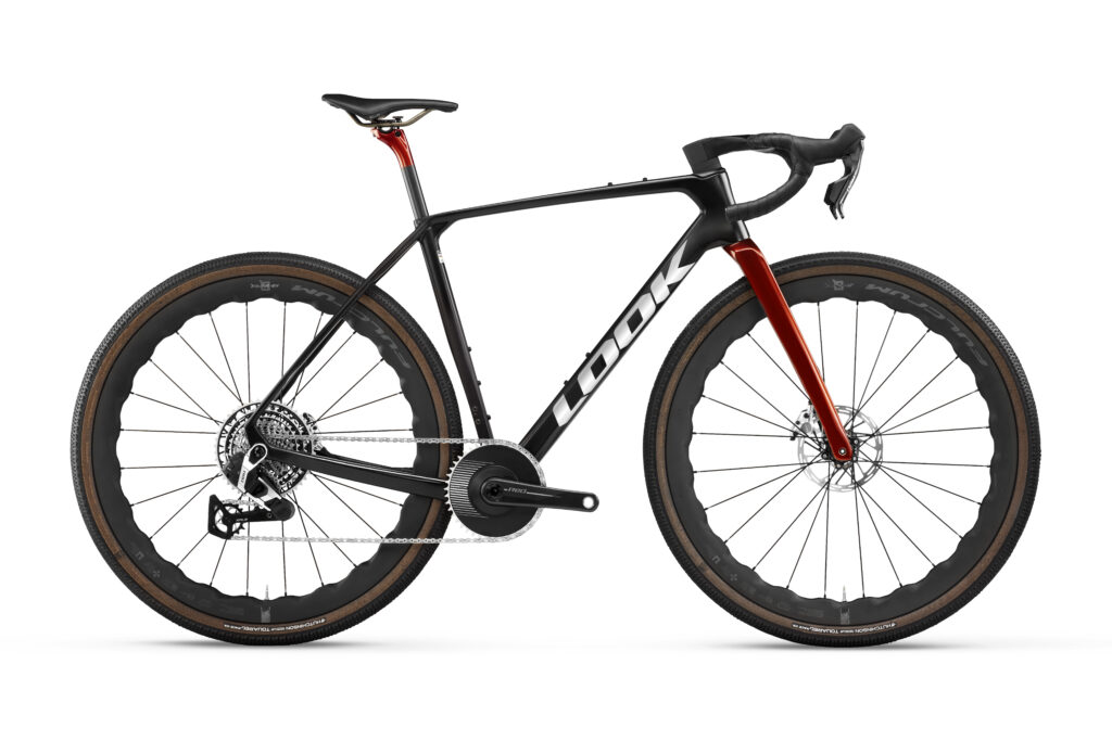 2027 Look C85 Cezal RS Chrome Orange Black studio