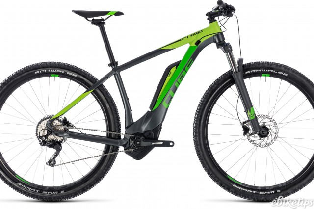 2018 Cube Reaction Hybrid Pro 400