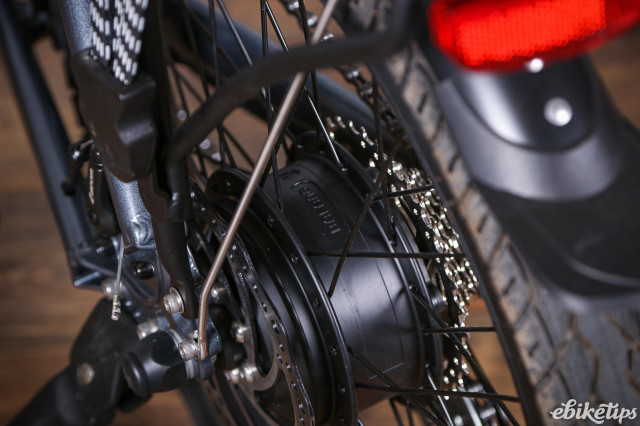 2022 Alba Fold X - rear hub.jpg