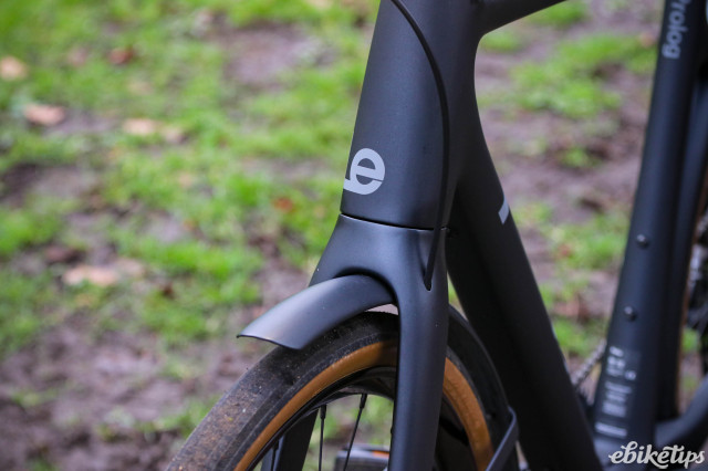 2022 LeMond Prolog Lightweight Electric bike - front guard and clearance.jpg